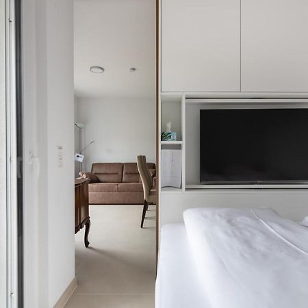 Ruhig, Hell Und Neu Mit Garage Apartment Wina Bagian luar foto