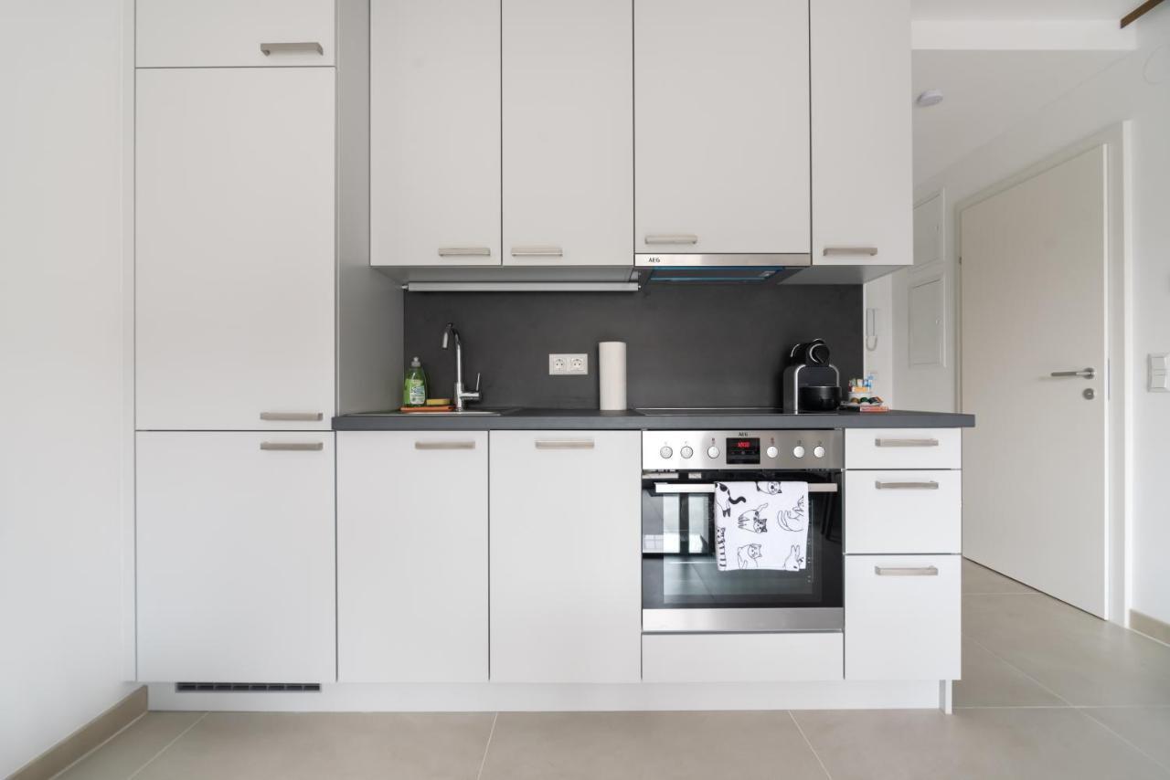 Ruhig, Hell Und Neu Mit Garage Apartment Wina Bagian luar foto