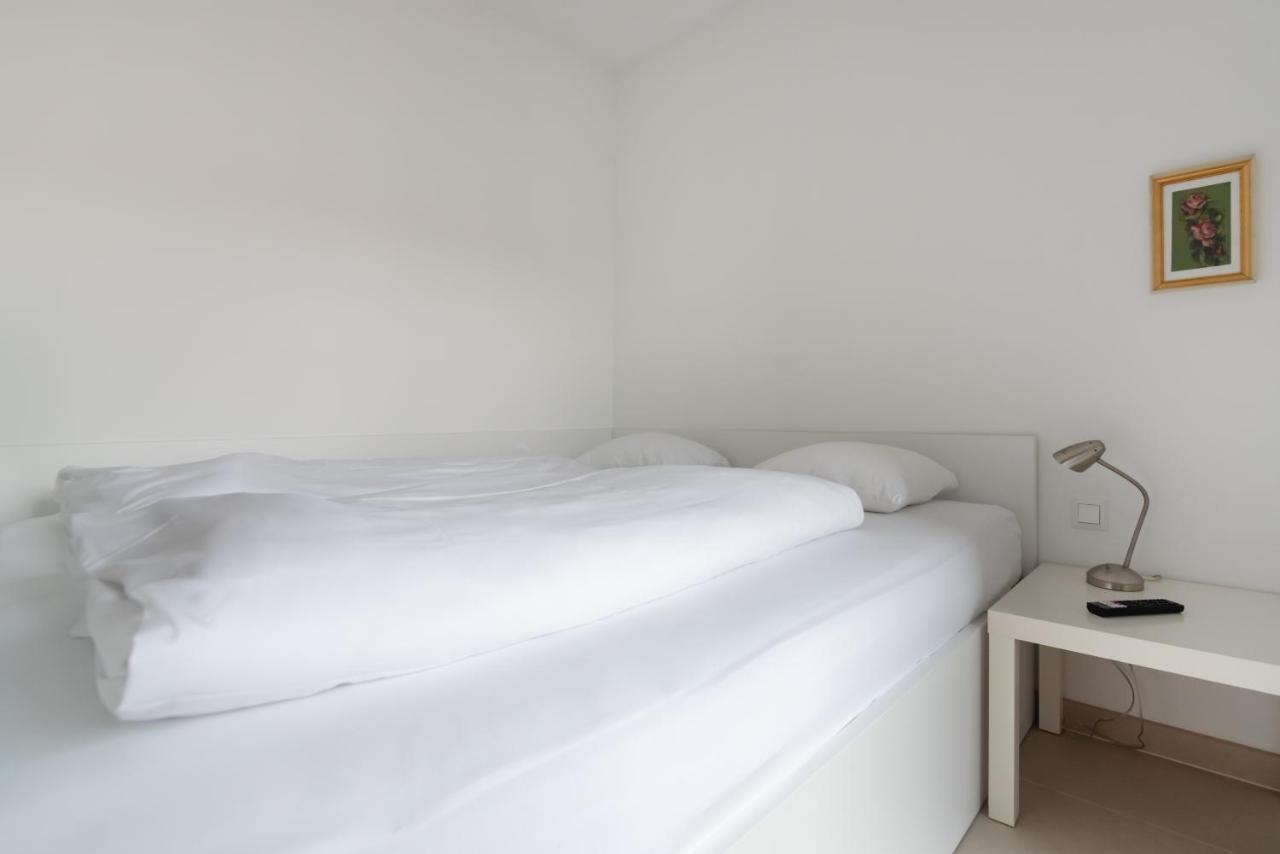 Ruhig, Hell Und Neu Mit Garage Apartment Wina Bagian luar foto